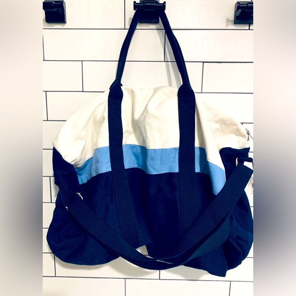 New Brandy Melville John Galt blue white striped large canvas Duffle Bag - Picture 2 of 5